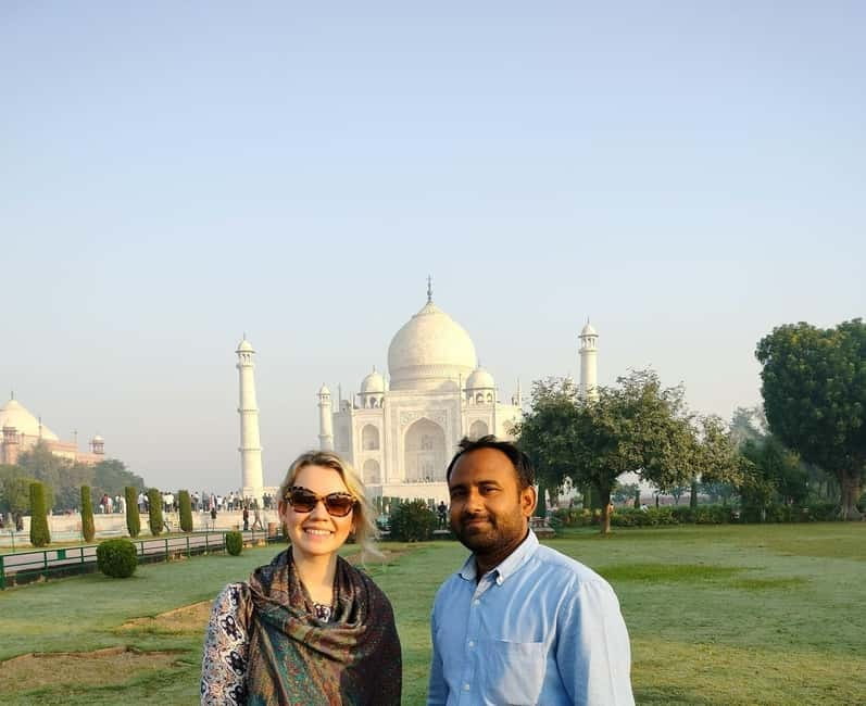 Agra: Taj Mahal Guided Tour with Photography & Rental Saree - Your Morning Plan: Pickup, Car, and That First Set of Photos