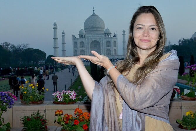 Agra tour by Train - Gatimaan Express to Agra: rail travel that feels organized