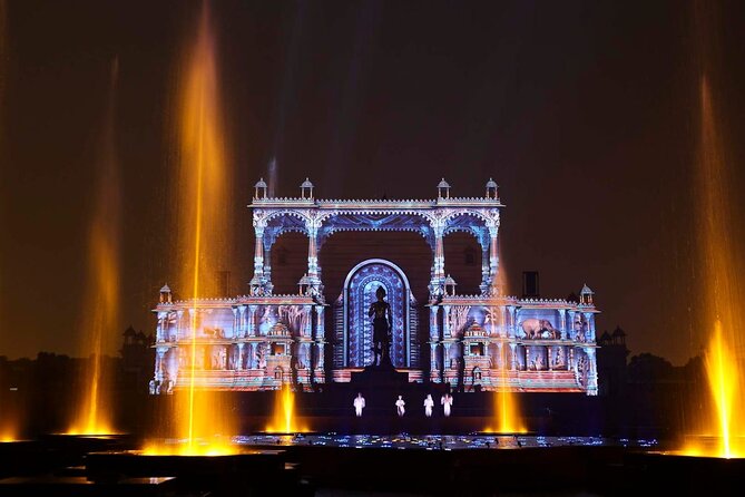 Akshardham Evening & Morning tour exhibition water fountain Show - Bottled water and pacing: comfort without overcomplicating the night