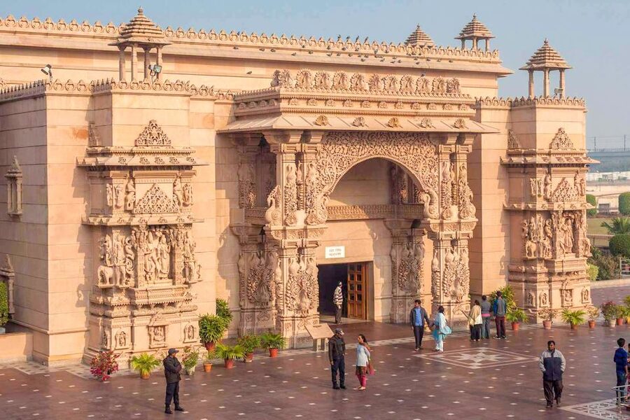 Akshardham Light & Fountain Show with Pick-up & Drop-off - Who this tour suits best
