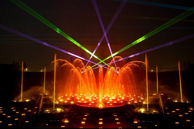 Akshardham Temple Tour Exhibition, Light & Water Show with Transfers - Private round-trip transfers: what you gain (and what you give up)