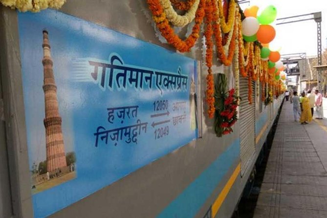 All Inclusive Luxury Taj Mahal Tour from Delhi by Express Train - Executive-Class Gatimaan Express: Comfort That Helps You Enjoy the Taj