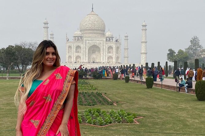 All Inclusive - Private Taj Mahal Sameday Tour By Car From Delhi - Stop 1: Kali Bari Temple and the Mughal-era setup