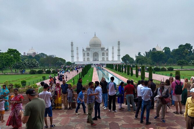 All Inclusive Same Day Trip to Taj Mahal & Agra Fort from Delhi - Private transport comfort: what your vehicle choice means