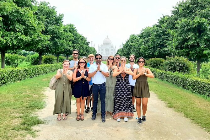 All Inclusive Taj Mahal, Fort & Baby Taj Tour from Delhi by Car - Lunch at a 5-star hotel: when it’s worth the upgrade