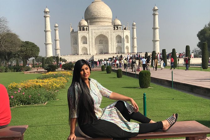 All Inclusive Taj Mahal Tour from Delhi With 5 Star Lunch - Courtyard stops and shopping time: stay in control of your day