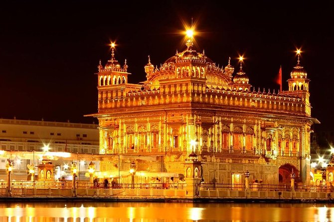 Amritsar Tour From Delhi by Flight - Entering Golden Temple: Daylight Visit Plus a Night View