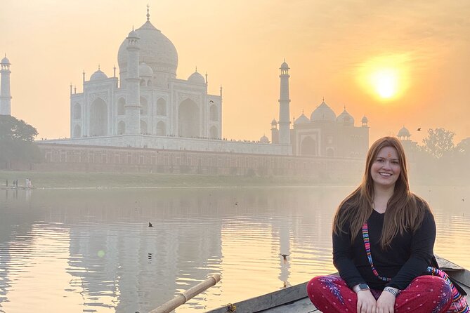 Art Tour Of Agra - Mughal Carpet Workshop: Watch Craft, Not a Sales Pitch