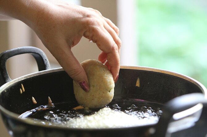 Authentic Indian Cooking Class with Jyoti in Delhi - The 4-hour flow: from meeting point to your thali