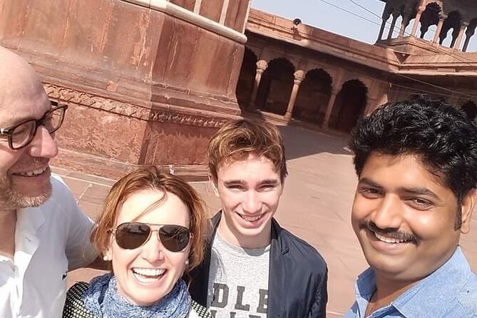 Best of 8 hrs Private old & New Delhi City Tour - Entering Old and New Delhi in One 8-Hour Route
