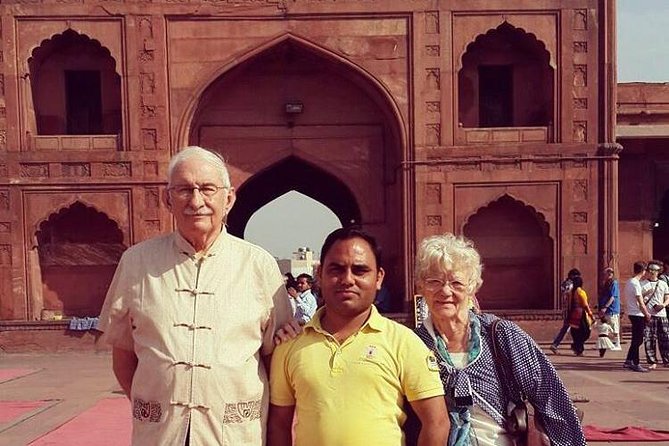 Best of Delhi and Taj Mahal: 1 Day Agra and 1 Day Delhi Tour - Tickets, Timing, and Closure Days You Need to Budget For