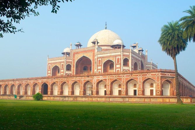 Best-Selling Private Taj Mahal & Agra Fort Day Trip from Delhi - Stop 1 in Agra: Setting the Pace Before the Main Sights