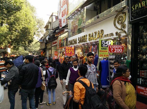 Bustling Markets of Delhi (Guided Half Day Shopping Tour) - Key Highlights You’ll Feel Immediately
