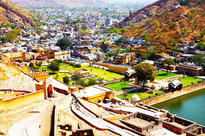 Colourful Rajasthan Tour with Taj Mahal - Bikaner: Junagarh Fort and palaces you can actually read