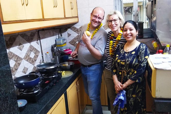 Cooking Demo + Lunch/Dinner and interaction with an Indian family @ Chez Anjali - A Private New Delhi Cooking Class With a Real Family Welcome