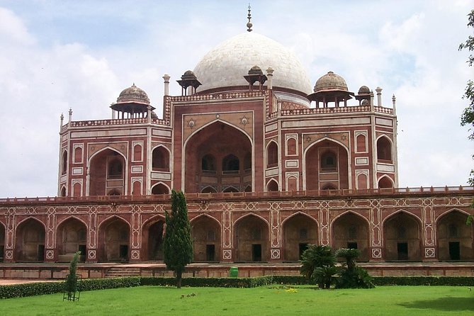 Create Your Own: Customisable Private Day Tour of Delhi by Car - Old Delhi to India Gate: your full day route (and what each stop feels like)