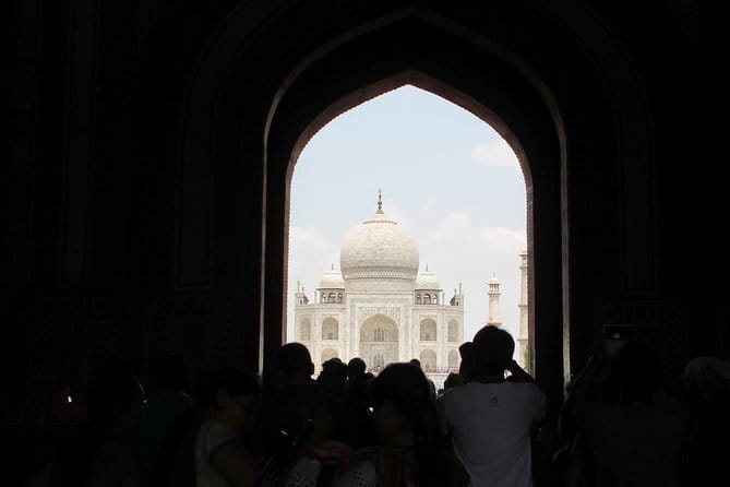 Day Trip to Taj Mahal, Agra Fort and Baby Taj from Delhi by Car - Making the 6-hour schedule feel relaxed (even if it isn’t)