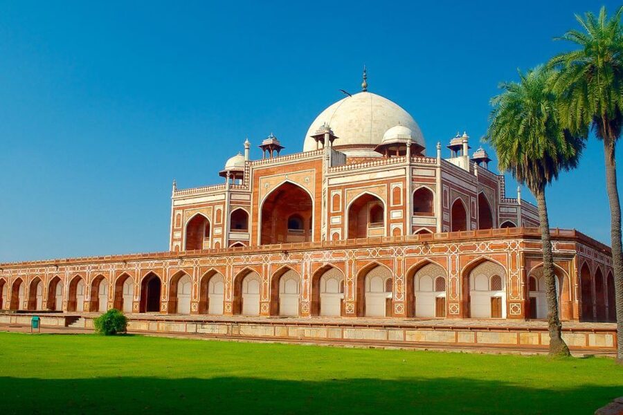 Delhi: 6-Day Golden Triangle Delhi, Agra, and Jaipur Tour - Day 2 in Delhi: India Gate to Jama Masjid plus Chandni Chowk by rickshaw
