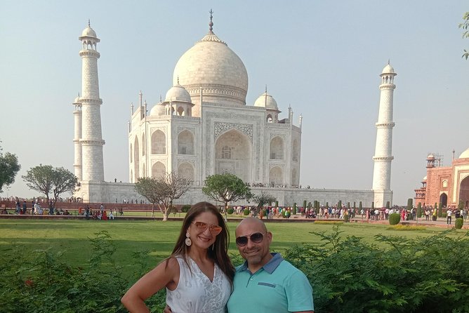Delhi Agra Delhi Same Day Tour - Lunch at Pinch Of Spice and Your Market Choice
