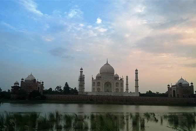 Delhi Agra jaipur 6 Days Tour - Day 5: Amber Fort, Jal Mahal, City Palace, Jantar Mantar, Hawa Mahal in Jaipur