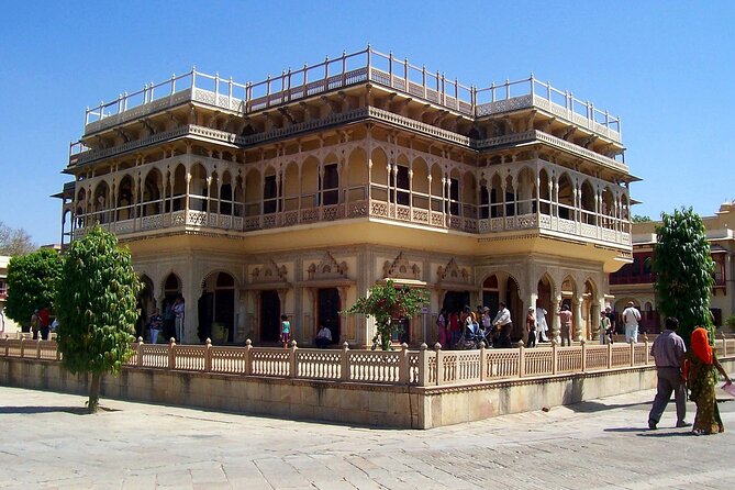 Delhi, Agra, Jaipur & Ranthambhore Tiger Safari 5-Day Tour - Day 5 in Jaipur: Amber Fort, Jal Mahal photos, Hawa Mahal, and the City Palace core