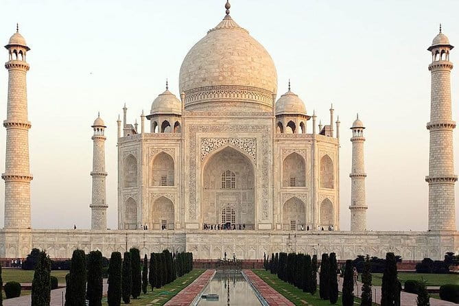 Delhi Agra Jaipur Udaipur Rajasthan 9 Days Tour From New Delhi - Price and value: what $316.67 per person really covers