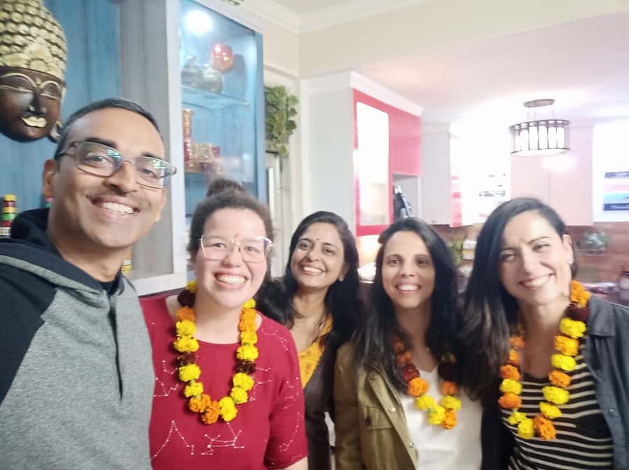 Delhi: AI Cooking Class and Much More in a Local Family Home - Where it happens: Dwarka meeting point and getting there