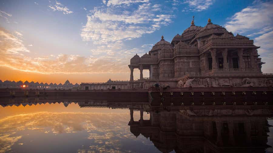 Delhi Airport: Private Layover New Delhi Tour By Car - Price and value for a short Delhi layover