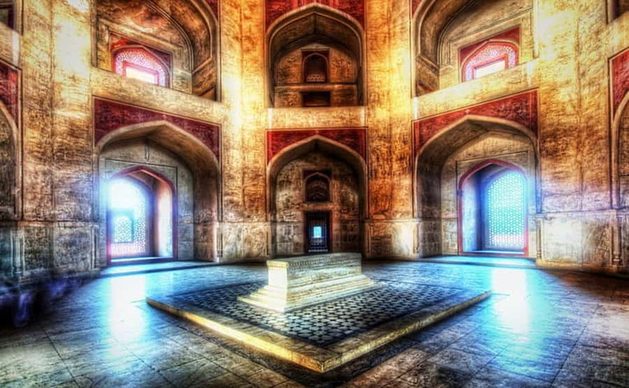 Delhi Airport: Private Layover New Delhi Tour By Car - Traditional lunch at a 5-star hotel: why it’s a layover lifesaver