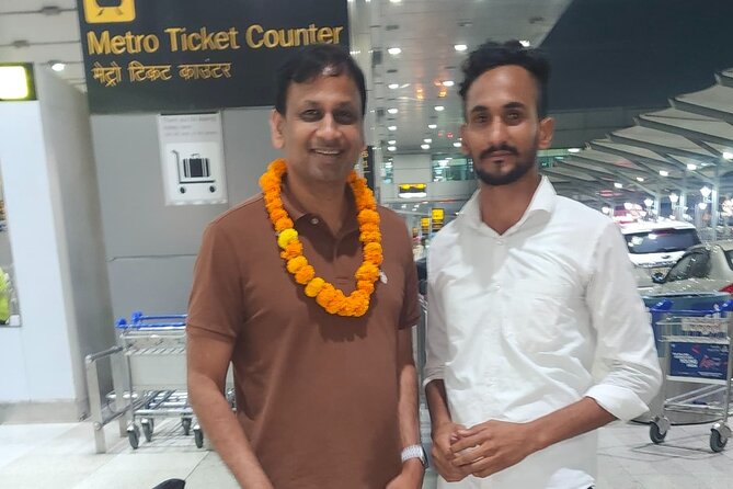 Delhi Airport Private Transfer to or from New Delhi and NCR - The Ride Itself: Comfort, Air Conditioning, and Less Thinking