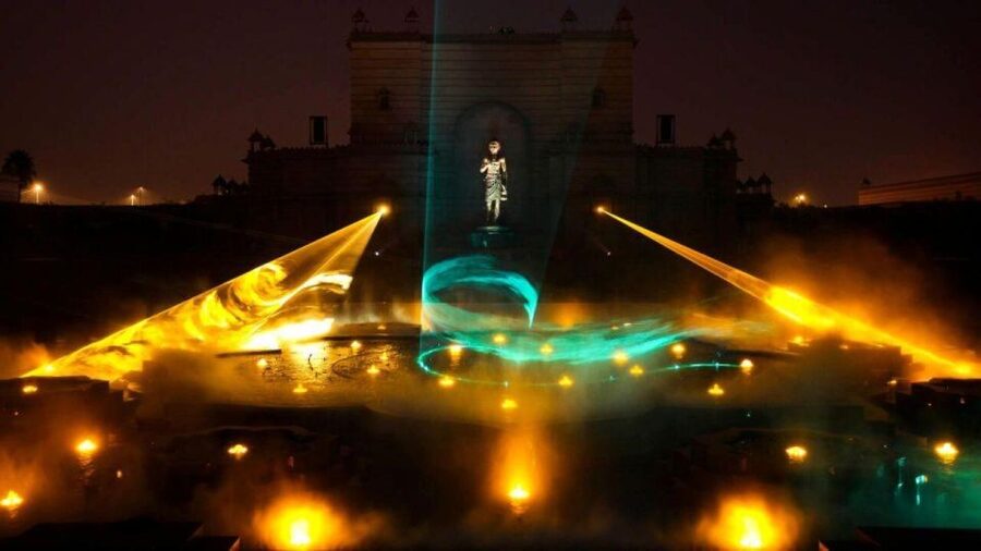 Delhi: Akshardham Temple, India Gate & Safdarjung Night Tour - Sahaj Anand Water Show: The Night Moment That Changes the Mood