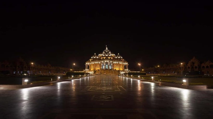Delhi: Akshardham Temple Tour with Light and Water Show - Getting into Akshardham without the headache