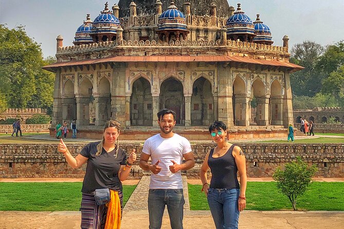 Delhi All Inclusive Half day City Tour With Guide - Lotus Temple: a calm stop that breaks up the monument intensity