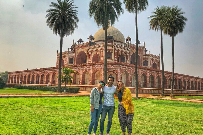 Delhi All Inclusive Half day City Tour With Guide - Pickup, vehicle, and the no-stress private format