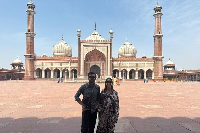 Delhi: Best 4 to 8 hour Old and New Delhi City Tour-All Inclusive - Agrasen Ki Baoli: the 14th-century pause you didn’t expect