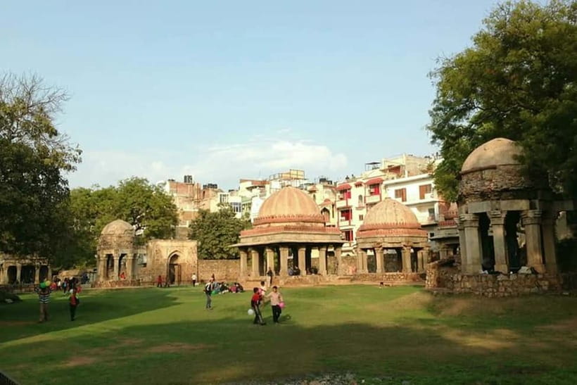 Delhi City Hidden Gems Tour - Cover the Uncovered Sites - Purana Qila: ancient walls with room to breathe