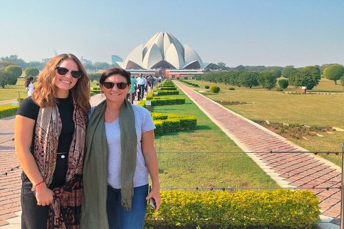 Delhi: City Sightseeing Private tour Half or Full-Day Option - Red Fort and India Gate Pass-By: Big Power, Big Memory