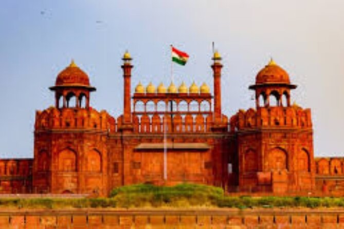 Delhi: City Sightseeing Private tour Half or Full-Day Option - Parliament House and Gurudwara Bangla Sahib: Power Nearby, Peace Close