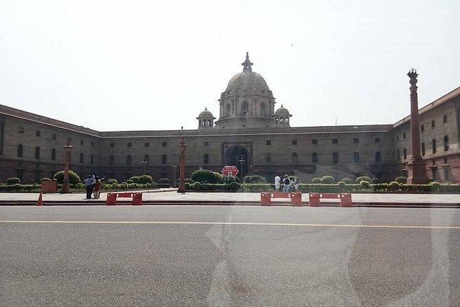 Delhi City Sightseeing Tour In a Private Car With Safe & Reliable Driver - Why This 8-Hour Private Car Tour Works for Delhi