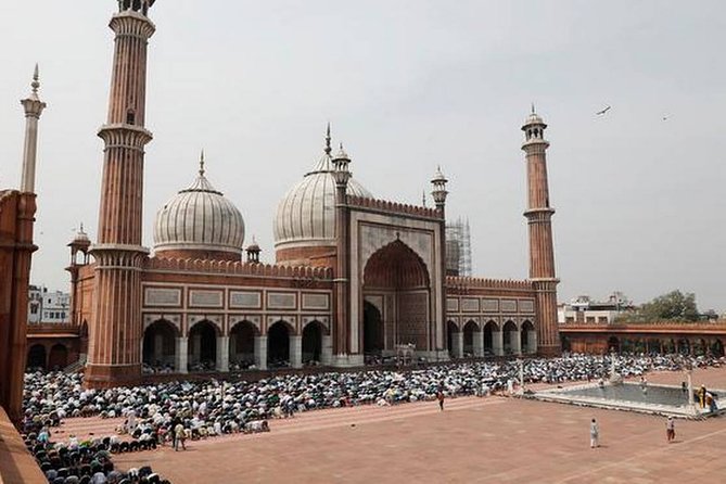 Delhi City Tour - Chandni Chowk and the spice market: why the rickshaw ride is more than a photo stop
