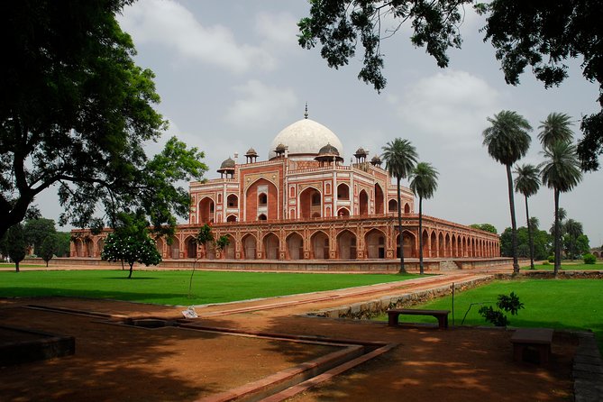Delhi City Tour: Heritage and Cultural Gateways - Gandhi at Raj Ghat, then India Gate’s memorial scale