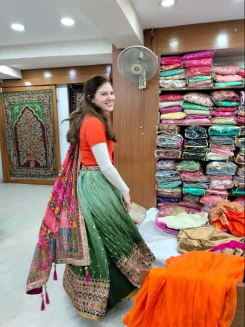 Delhi: Customized Shopping Tour with Female Consultant - Key highlights worth planning for