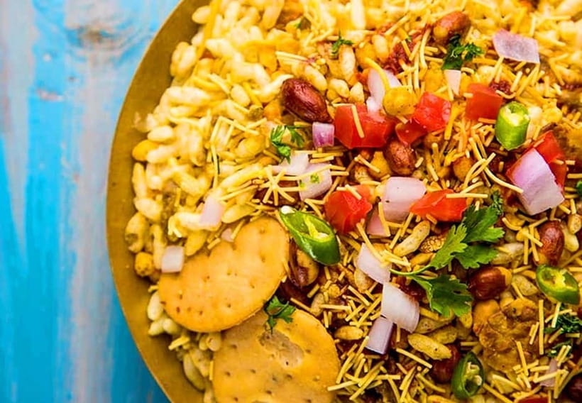 Delhi: Delhi Street Food Tour with Guide at Chandni Chowk - Markets and shopping time: where souvenirs actually make sense