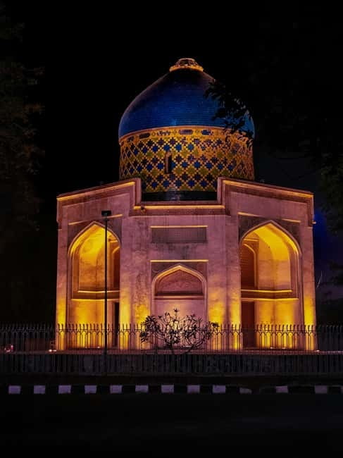 Delhi: Evening City Tour with Private Guide By Car - Private by-car comfort (and why it matters in Delhi)