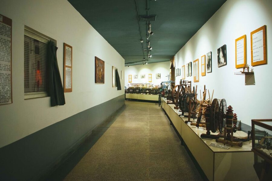 Delhi Footsteps of Mahatma Gandhi Half-Day Tour - Price and value for $51: what you’re buying