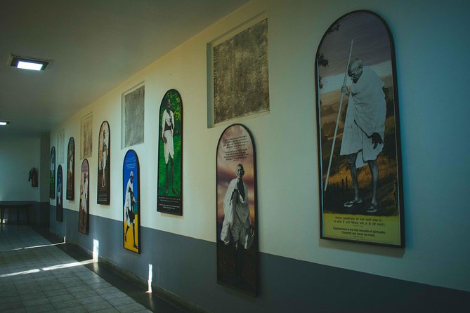 Delhi Footsteps of Mahatma Gandhi Half-Day Tour - Indira Gandhi Memorial Museum: personal photos, nationalist momentum