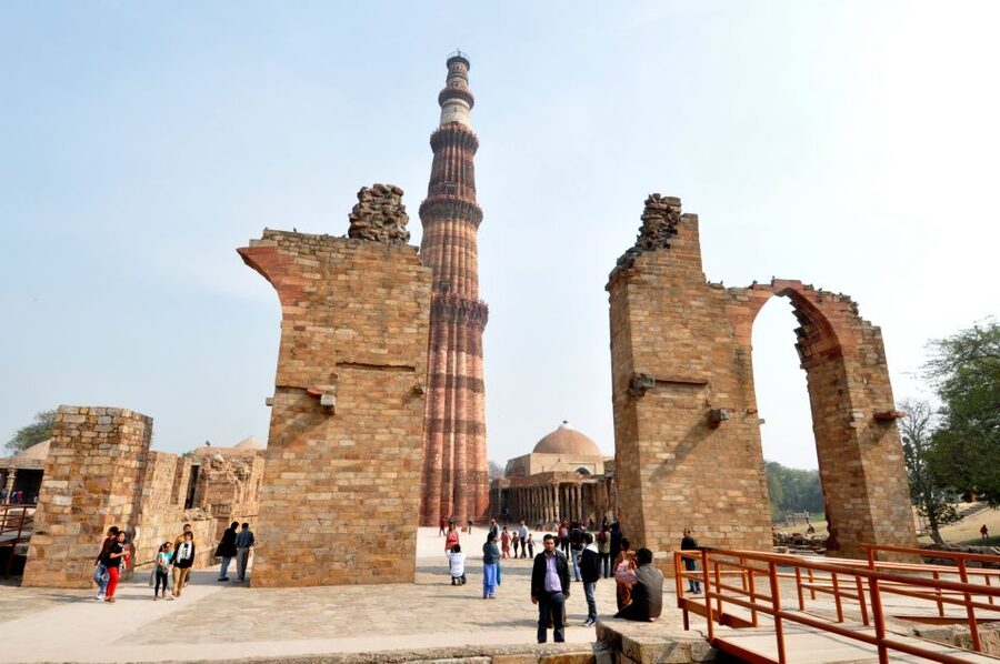 Delhi Half-Day Private City Tour with Car & Guide - Why This Half-Day Mix of Old and New Delhi Works