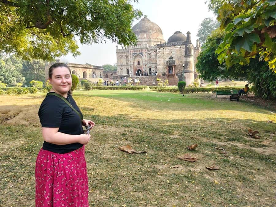 Delhi: Half or Full-Day Private Tour with Tuktuk Ride - Lotus Temple and Lodhi Garden: The Calm That Makes the Day Work