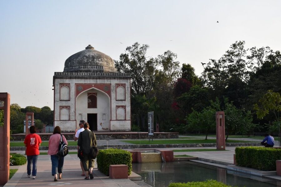 Delhi Hidden Gems Tour: Art, History & Heritage Parks - Lodhi Art District: India’s first open-air public art space