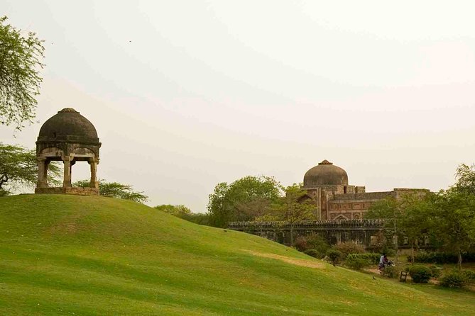 Delhi historical Gardens & Ruins - Getting Started: The 8:30 AM Pickup Advantage